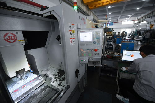 浙江嘉興 數(shù)字化工廠助力保溫瓶產業(yè)升級